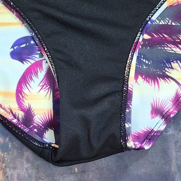 Women's sz XL Zip Front Palm Tree Print Short Sleeve Swim Suit - EXCELLENT - Picture 7 of 14